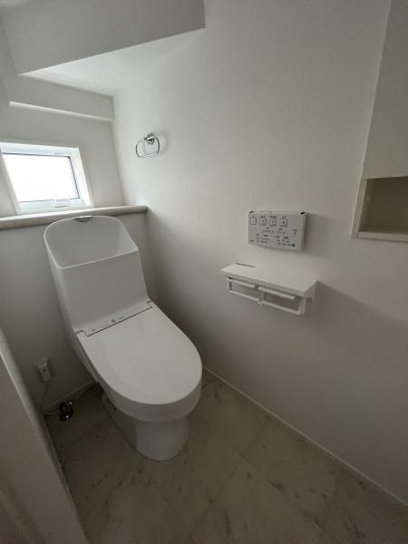 さいたま市岩槻区城南4丁目戸建(トイレ)