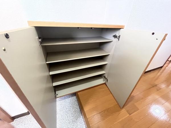 ロイヤルプラザ