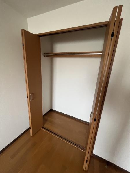 ロイヤルプラザ