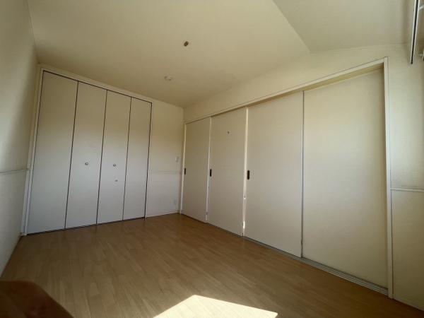 ロイヤルカーサ