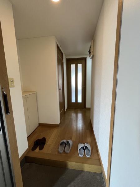 アルバニー荻嶋