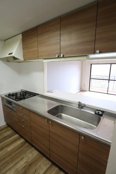 ロイヤルヒルズＣ棟