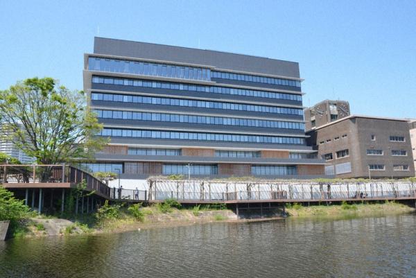 ホワイトレジデンス(越谷市役所)