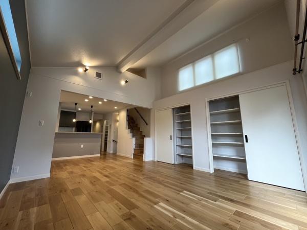 浦和区駒場１丁目住宅