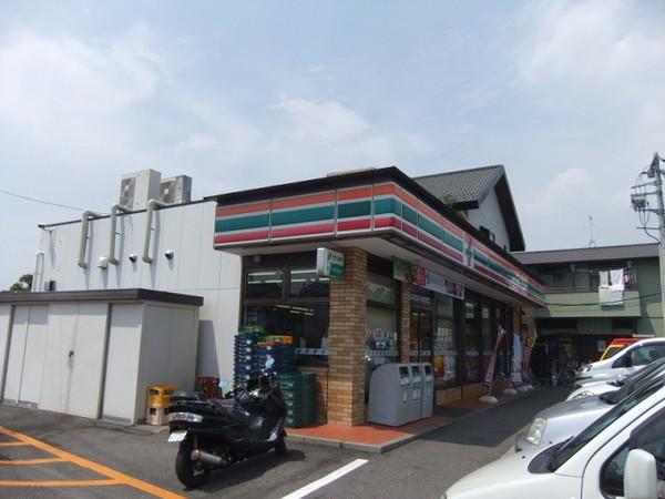 ボヌール21(セブンイレブン)