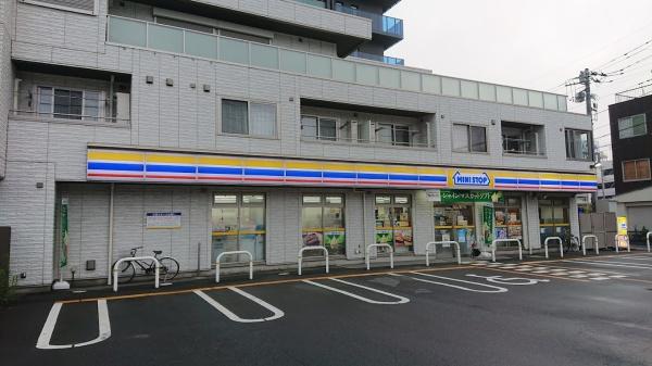 デュオ東川口エアリーヒルズ(ミニストップ東川口3丁目店)
