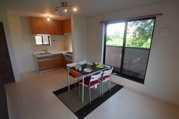 Ｊ・ＳＴＹＬＥ志木