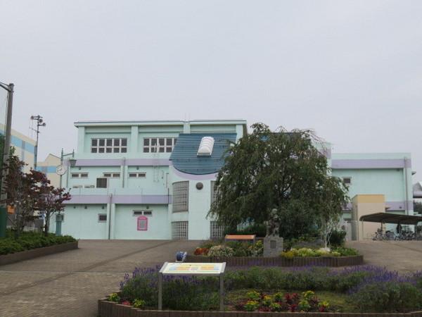 クリスタルマンション川口(船戸幼稚園)