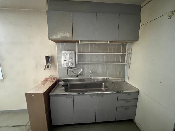大宮区大成町３丁目店舗