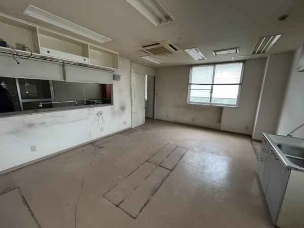 大宮区大成町３丁目店舗