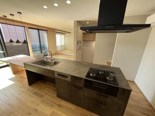 上尾市本町６丁目戸建