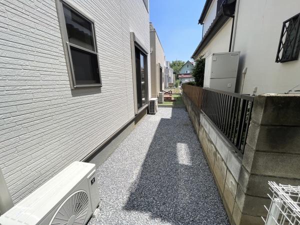さいたま市岩槻区上里01