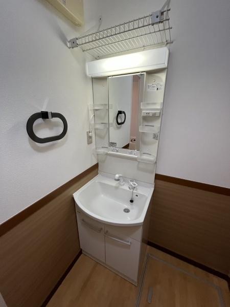 コンフォート伊奈Ｂ