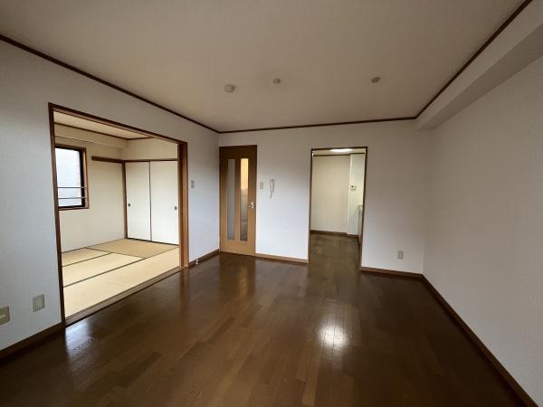 アイリス大宮参番館