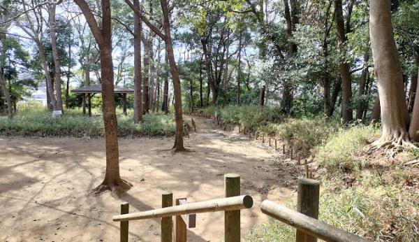 松戸市大谷口のアパート(大谷口歴史公園)