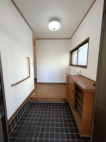 上尾市小泉8丁目貸家