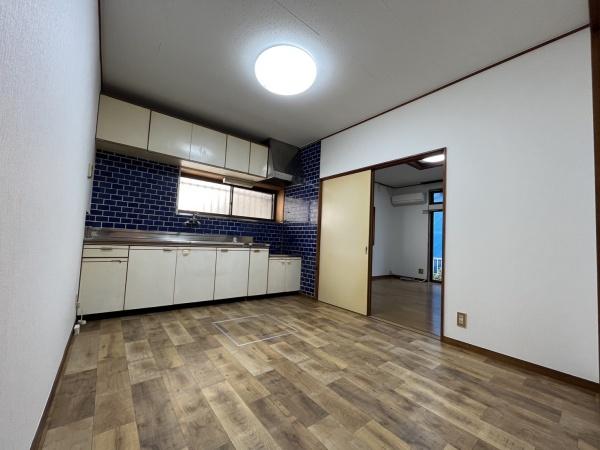 上尾市小泉8丁目貸家
