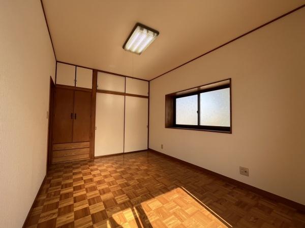 上尾市小泉8丁目貸家