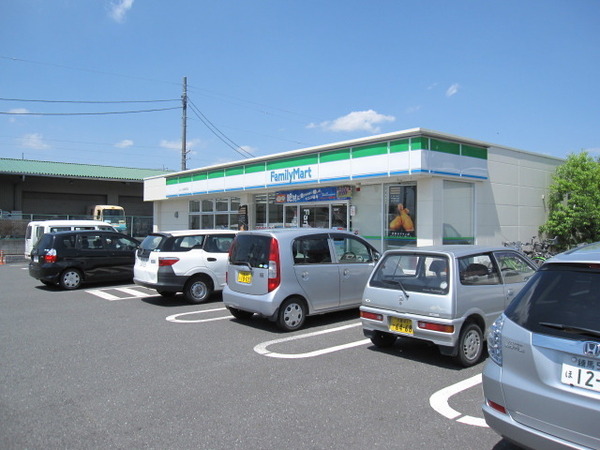 イディアーレ別所(ファミリーマートさいたま別所町店)