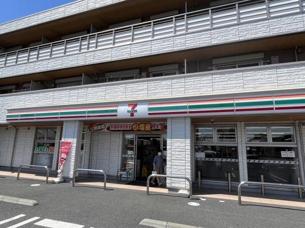 見沼区東新井貸家(セブンイレブン)