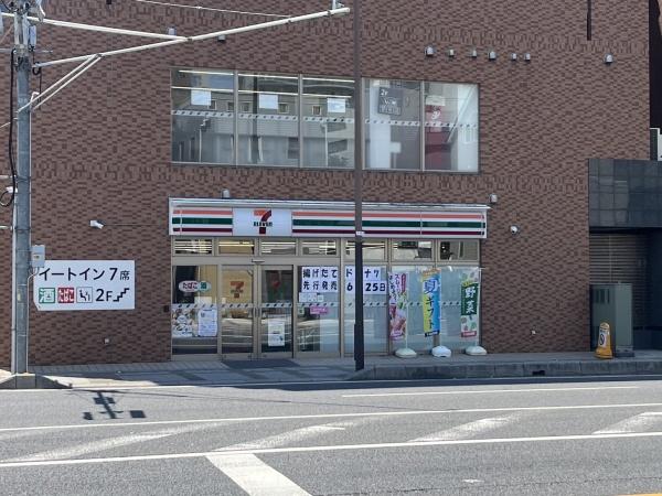 ｓａｕｌｅ新都心(セブンイレブン)