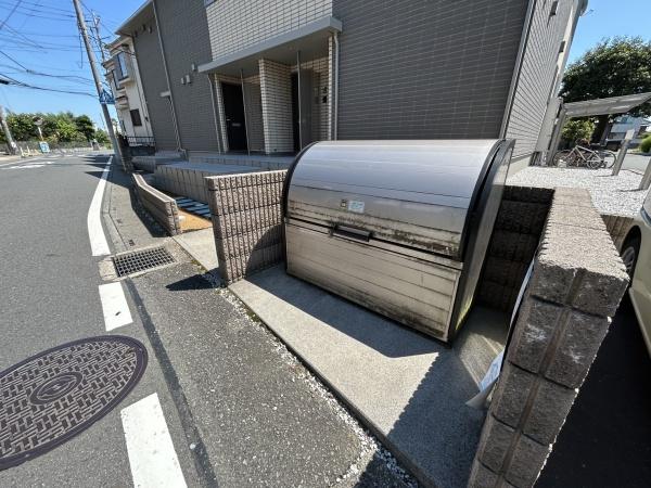 さいたま市中央区上峰２丁目のアパート