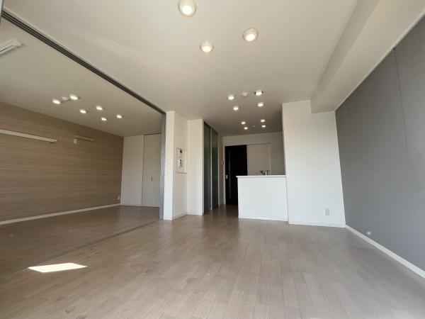 ラディーチェ　Ｄ棟