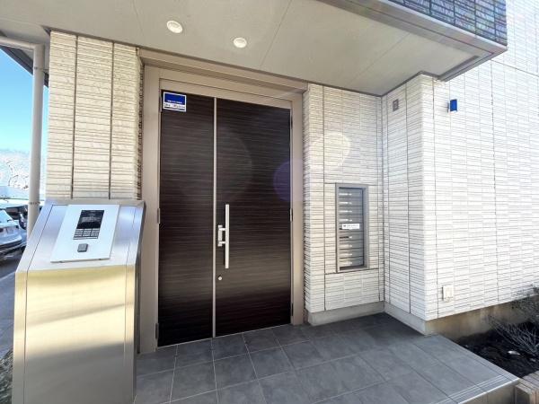 ラディーチェ　Ｃ棟