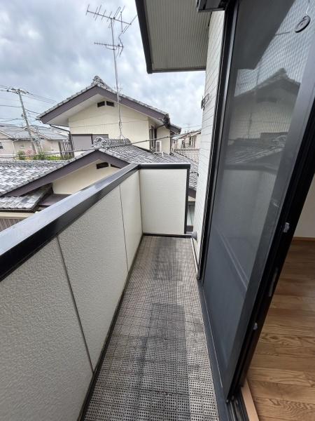 アンジュール