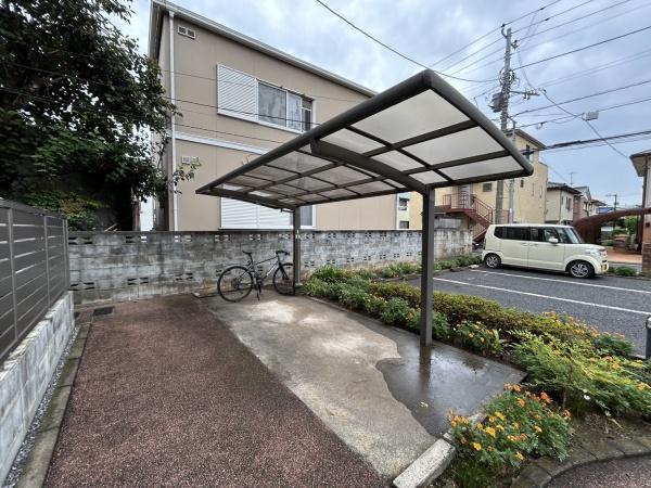 アンジュール