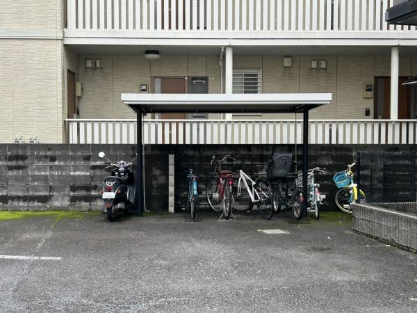 ディアス本郷