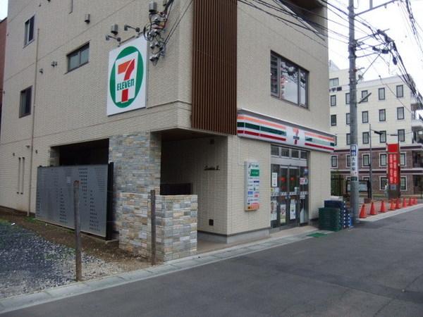 堀越ビル(セブンイレブン)