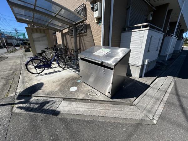 ウエストハイム草加小山