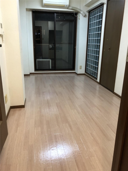 シャトー三和船場