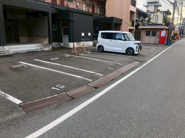 FELICE手柄(駐車場)