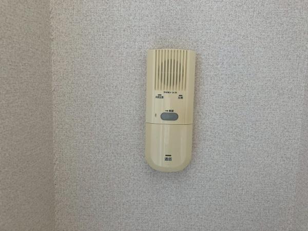 シャトー三和南車崎