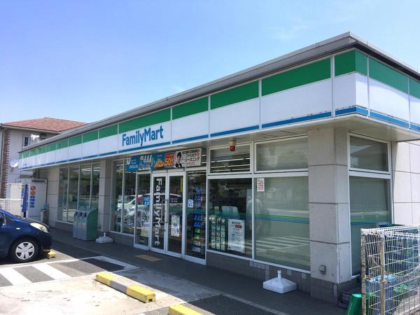 姫路市飾磨区細江の事務所(ファミリーマート姫路中島店)