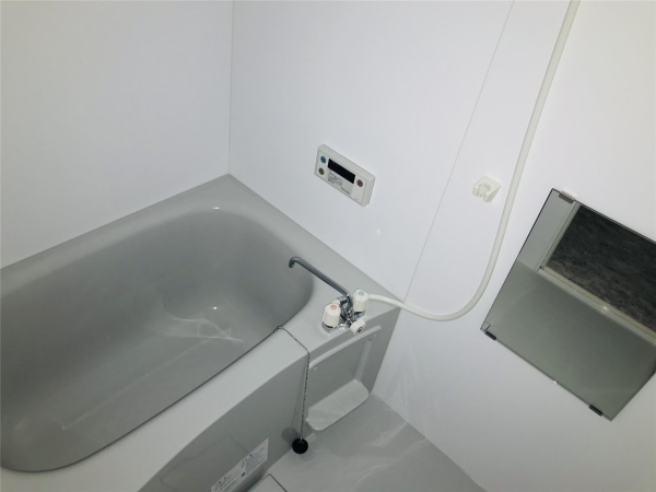 Adatto　Le　Casa