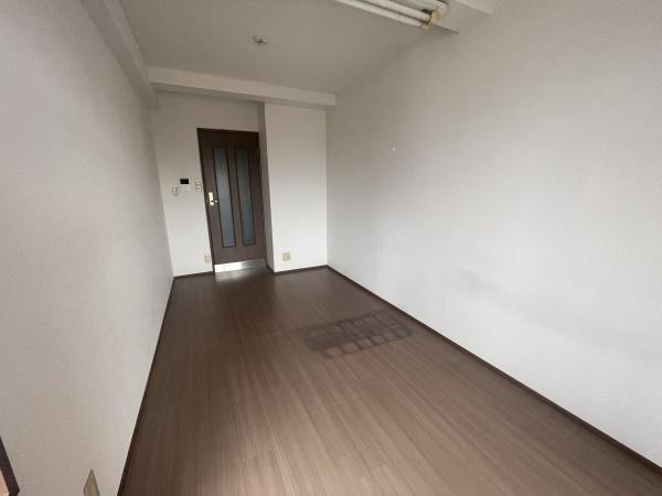 シャトー三和船場