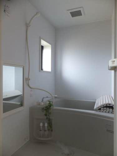 ファミーユ中野 A棟(バス)