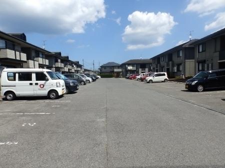 TMKホープ1 T棟(駐車場)