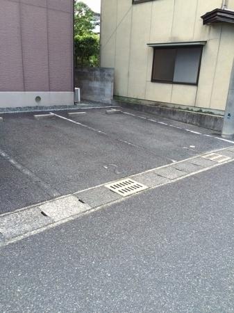 コンフォールコート　Ａ棟