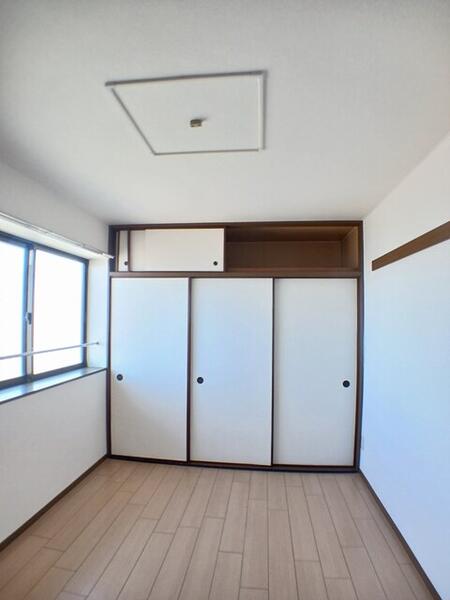 グランメール旗ヶ崎１