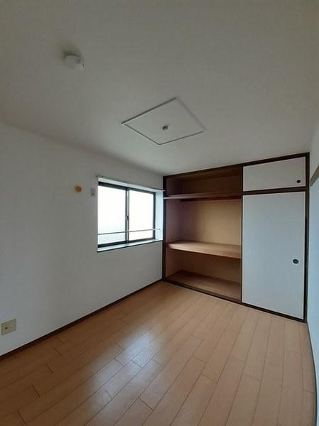 グランメール旗ヶ崎１