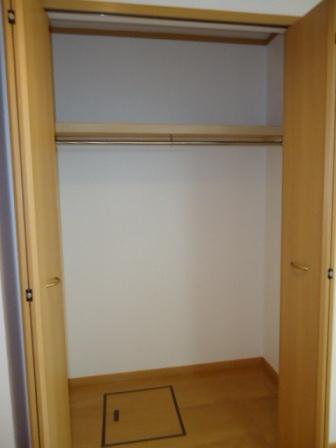 米子市新開７丁目のアパート