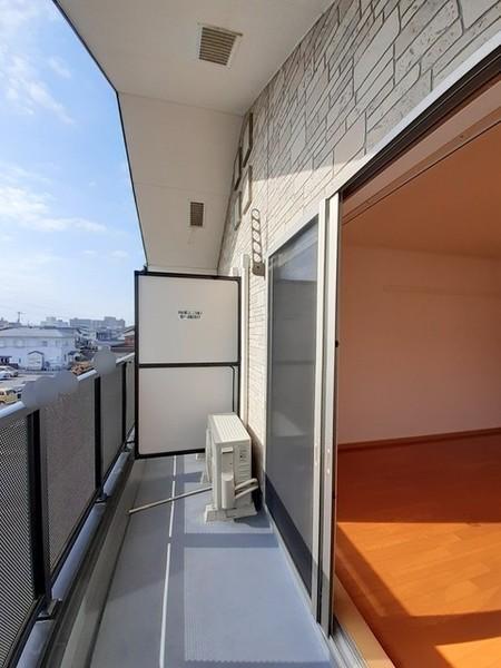 ピュアセルト森尾２