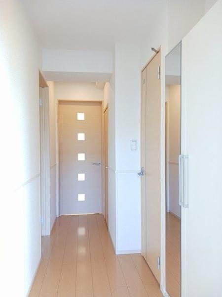 ブライト　スクエア３　Ａ
