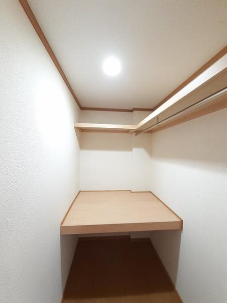 プロムナードＢ