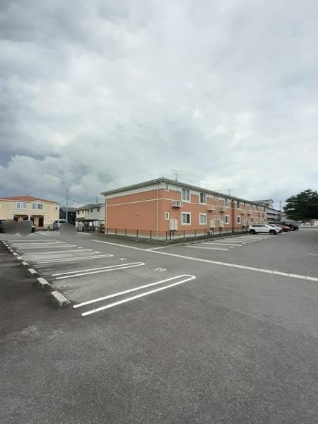 プレ・オリゾン(駐車場)