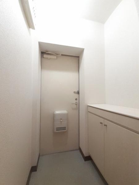 境港市三軒屋町のアパート
